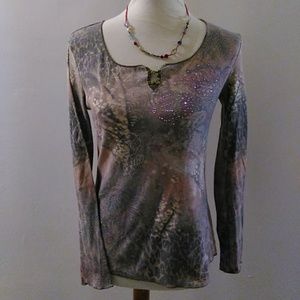 One-world cotton blend super comfy top